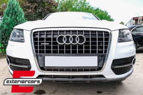 Bočne mrežice RS dizajn (crna/chrome) / Audi Q5 SUV 8R (2008-2011), 40980SET
