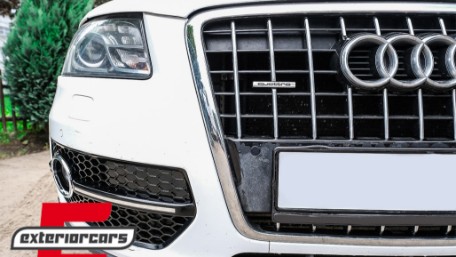 Bočne mrežice RS dizajn (crna/chrome) / Audi Q5 SUV 8R (2008-2011), 40980SET