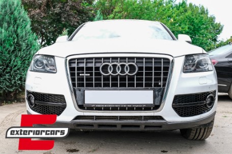 Bočne mrežice RS dizajn (piano crna) / Audi Q5 SUV 8R (2008-2011), SGAUQ58RWO