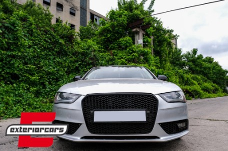 Bočne mrežice RS4 dizajn (piano crna) / Audi A4 B8 Facelift (2012-2015), GRAU20