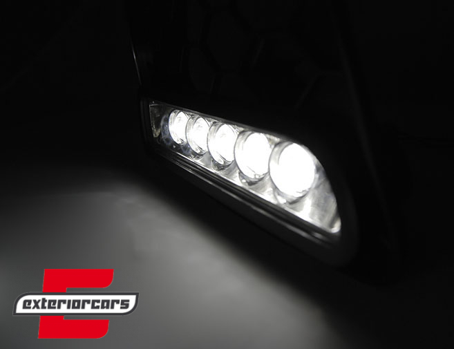 Bočne mrežice sa LED pozicijskim svjetlom / VW Golf 5 (2003-2009), HAVW03