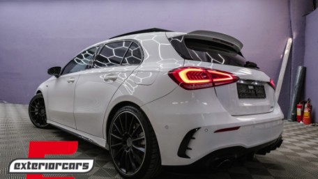 Bočni flapovi zadnjeg branika A35 AMG dizajn (piano crna) / Mercedes A-klasa W177 (04.2018-12.2022), GCP-1778001