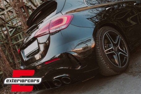 Bočni flapovi zadnjeg branika A35 AMG dizajn (piano crna) / Mercedes A-klasa W177 (04.2018-12.2022), GCP-1778001