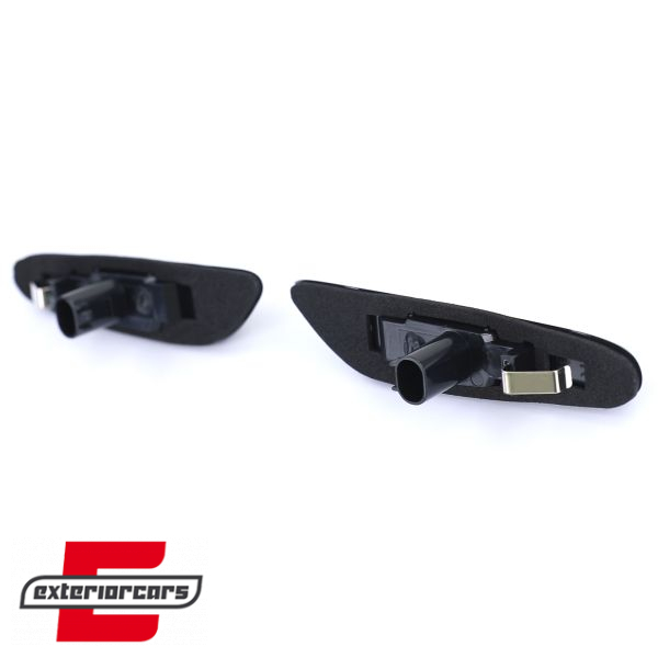 Bočni žmigavci LED (smoke) / BMW 1er E81 E82 E87 E88 (2004-2013) 3er E46 (2001-2005) E90 E91 E92 E93 (2004-2012) 5er E60 E61 (2003-2010), KBBM29