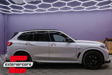 Bodykit Aero Black Knight dizajn (piano crna) / BMW X5 G05 (2018-2022), CBBMG05MPAEROB