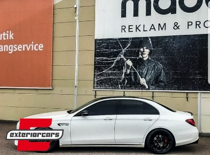 Bodykit E63 AMG dizajn (black edition) / Mercedes E-klasa W213 (2016-2019), CBMBW213AMGE63BB