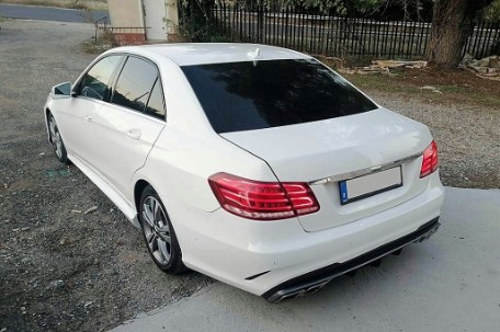 Bodykit & nastavci auspuha E63 AMG dizajn (piano crna) / Mercedes E-klasa W212 Facelift (2013-2016), COCBMBW212FAMGBS65
