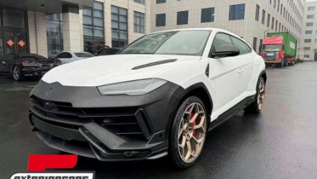 Bodykit za pretvorbu u 2023 dizajn suhi karbonski dodaci / Lamborghini Urus (2018-2022), CBLAMBURP