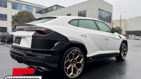 Bodykit za pretvorbu u 2023 dizajn suhi karbonski dodaci / Lamborghini Urus (2018-2022), CBLAMBURP