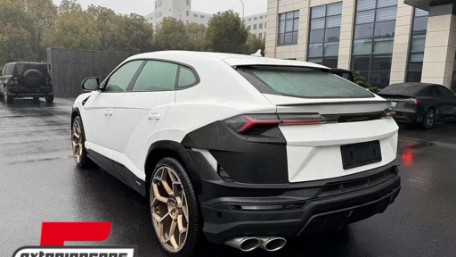 Bodykit za pretvorbu u 2023 dizajn suhi karbonski dodaci / Lamborghini Urus (2018-2022), CBLAMBURP