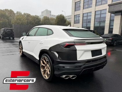 Bodykit za pretvorbu u 2023 dizajn suhi karbonski dodaci / Lamborghini Urus (2018-2022), CBLAMBURP