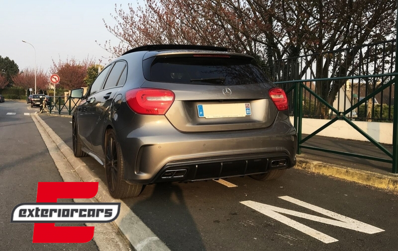 Difuzor zraka A45 AMG Facelift dizajn (Carbon) / MERCEDES A-klasa W176 (2013-2018), RDMBW176FCF