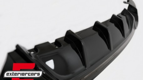 Difuzor zraka M-Performance dizajn (piano crna) / BMW serije 2 F22 F23 (2013-2021), RDBMF22MPDOB