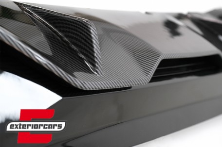 Difuzor zraka & nastavci auspuha 540 M-Performance dizajn (carbon look) / BMW serije 5 G30 G31 (2017-2024), RDBMG30MPCF