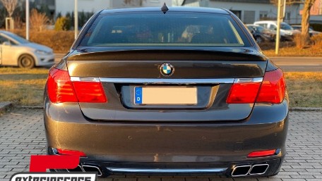 Difuzor zraka & nastavci auspuha 760 dizajn / BMW serije 7 F01 (2008-2015), RDBMF01L