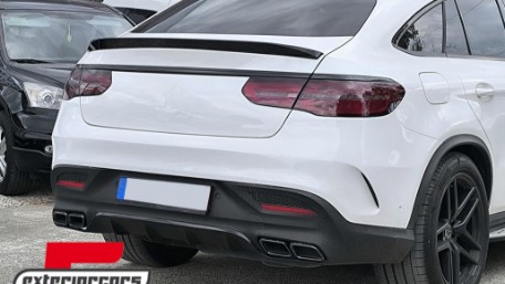 Difuzor zraka & nastavci auspuha C63 AMG dizajn / Mercedes C-klasa W205 S205 (2014-2020), CORDMBW205AMGTYB