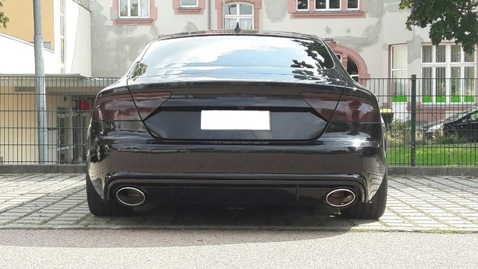 Difuzor zraka & nastavci auspuha RS7 dizajn (crna) / Audi A7 4G (2010-2014), RDAUA74GPB