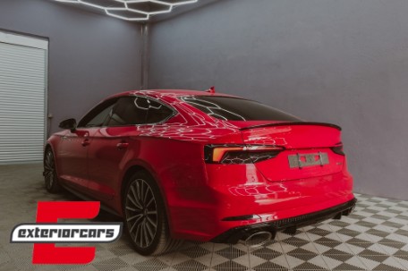 Difuzor zraka RS5 dizajn (piano crna) / Audi A5 F5 S-Line (2017-2019), RDAUA5F5RSL