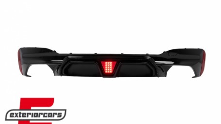 Difuzor zraka sa LED M5 CS dizajn (piano crna) / BMW serije 5 G30 G31 limuzina karavan (2017-2023), RDBMG30M5LED