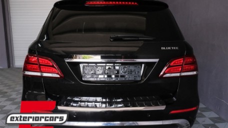 Full LED LightBar stražnja svjetla (crvena/kristal) / Mercedes ML klasa W166 (2011-2015), LDMEC4