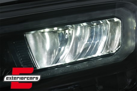 Full LED prednja svjetla LightBar SEQ žmigavci (crna) / Ford Ranger (2015-2022), LPFO93