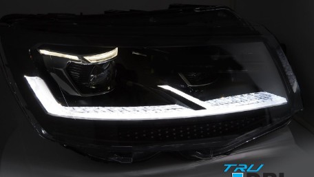 Full LED prednja svjetla SEQ žmigavci (crna/chrome) / VW T6 (2015-2019), LPVX35