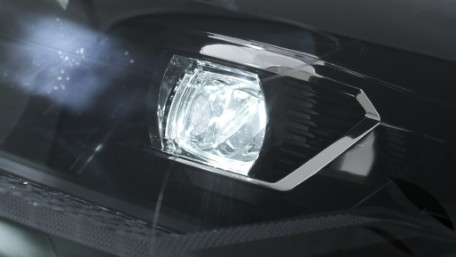 Full LED prednja svjetla SEQ žmigavci (crna/chrome) / VW Transporter Caravelle Multivan T5.1 Facelift (2010-2015), LPVX31