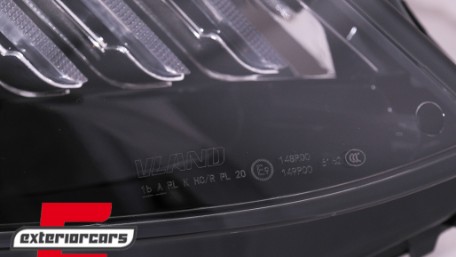 Full LED prednja svjetla SEQ žmigavci Facelift look / Mercedes S-klasa W222 (2013-2017), LPMEE9