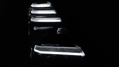 Full LED prednja svjetla SEQ žmigavci / Nissan GT-R (2008-2023), LPNI11
