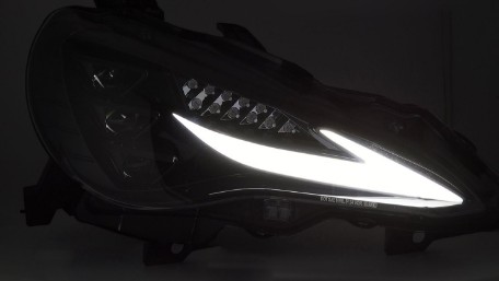 Full LED prednja svjetla SEQ žmigavci  / Toyota GT86 Subaru BRZ (2012-2021), LPTO45