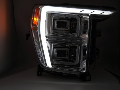 Full LED prednja svjetla SEQ žmigavci TubeLight dizajn (chrome) / FORD F150 Mk14 (2020-2023), LPFOC1