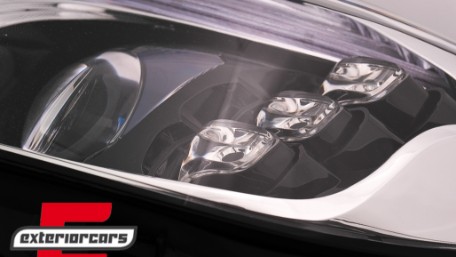 Full LED prednja svjetla SEQ žmigavci W222 Facelift dizajn / Mercedes C-klasa W205 S205 (2014-2020), LPMEE8