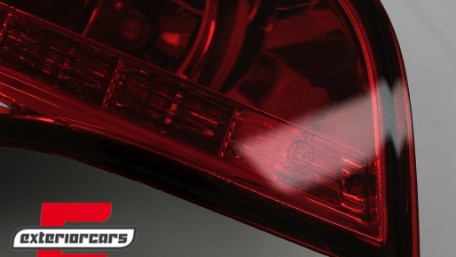 Full LED stražnja svjetla (crvena/kristal) / Audi Q7 4L (2006-2009), LDAU57
