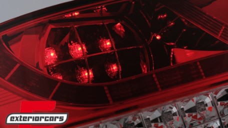Full LED stražnja svjetla (crvena/kristal) / Audi Q7 4L (2006-2009), LDAU57