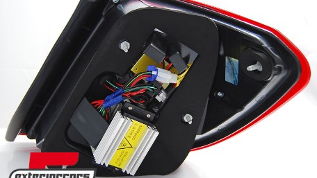 Full LED stražnja svjetla (crvena/smoke) / Mercedes C-klasa S204 karavan (2007-2010), LDME84