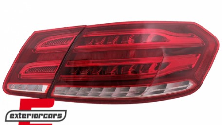 Full LED stražnja svjetla LED SEQ žmigavci (crvena/kristal) / Mercedes E-klasa W212 Facelift (2013-2016), LDMEB3