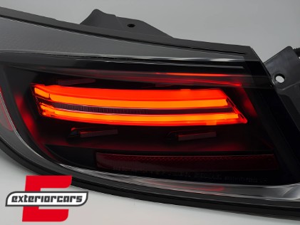 Full LED stražnja svjetla LedBar Dinamički Sekvencijalni žmigavci (crna) / Toyota GR86 (2021-), LDTO41
