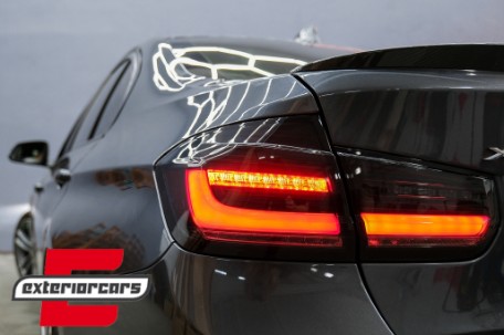Full LED stražnja svjetla LedBar SEQ žmigavci (crna/smoke) / BMW serije 3 F30 (2011-2019), LDBMJ0