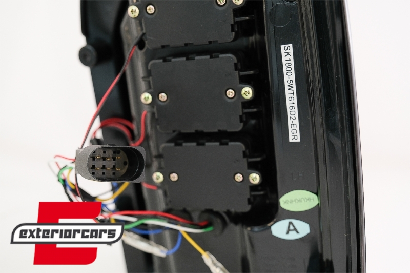 Full LED stražnja svjetla LedBar SEQ žmigavci (crvena/kristal) / VW Transporter Multivan Caravelle T6 (2015-2019), LDVWJ2