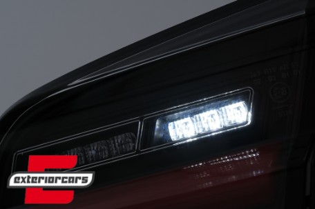 Full LED stražnja svjetla SEQ žmigavci (crna) / BMW serije 5 F10 (2010-2017) limuzina, LDBMJ1