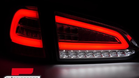Full LED stražnja svjetla SEQ žmigavci (crna) / Ford Focus 3 karavan (2011-2018), LDFO80
