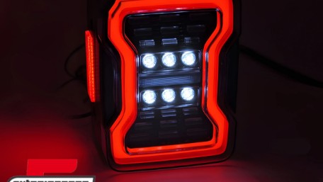 Full LED stražnja svjetla SEQ žmigavci (crna) / JEEP Wrangler JK (2007-2017), LDCH41