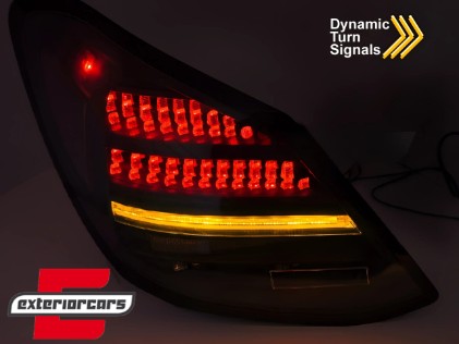 Full LED stražnja svjetla SEQ žmigavci (crna) / Mercedes C klasa W205 limuzina (2014-2021), LDMEG9