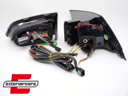 Full LED stražnja svjetla SEQ žmigavci (crna/bijela/crvena) / VW Golf 7 (2013-2017) karavan, LDVWT6