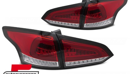Full LED stražnja svjetla SEQ žmigavci (crvena/kristal) / Ford Focus 3 karavan (2011-2018), LDFO81