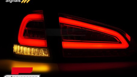 Full LED stražnja svjetla SEQ žmigavci (crvena/kristal) / Ford Focus 3 karavan (2011-2018), LDFO81