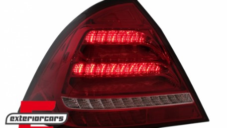Full LED stražnja svjetla SEQ žmigavci (crvena/kristal) / Mercedes C-klasa W203 (2000-2004) limuzina, LDMED4