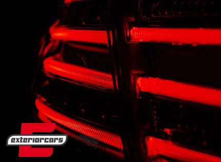 Full LED stražnja svjetla SEQ žmigavci (crvena/kristal) / Mercedes E-klasa W212 limuzina (2009-2013), LDMEB2