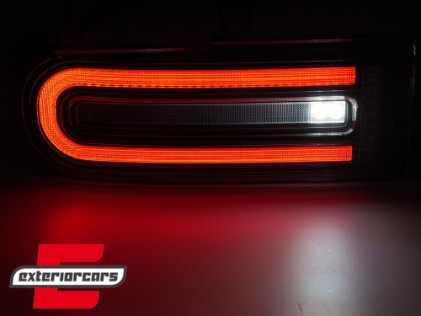 Full LED stražnja svjetla SEQ žmigavci (crvena/kristal) / Mercedes G-klasa W463 (2018-2024) W465 (2024-), LDMEG6