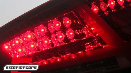 Full LED stražnja svjetla SEQ žmigavci (crvena/smoke) / Audi TT 8J (2006-2014), LDAUD2